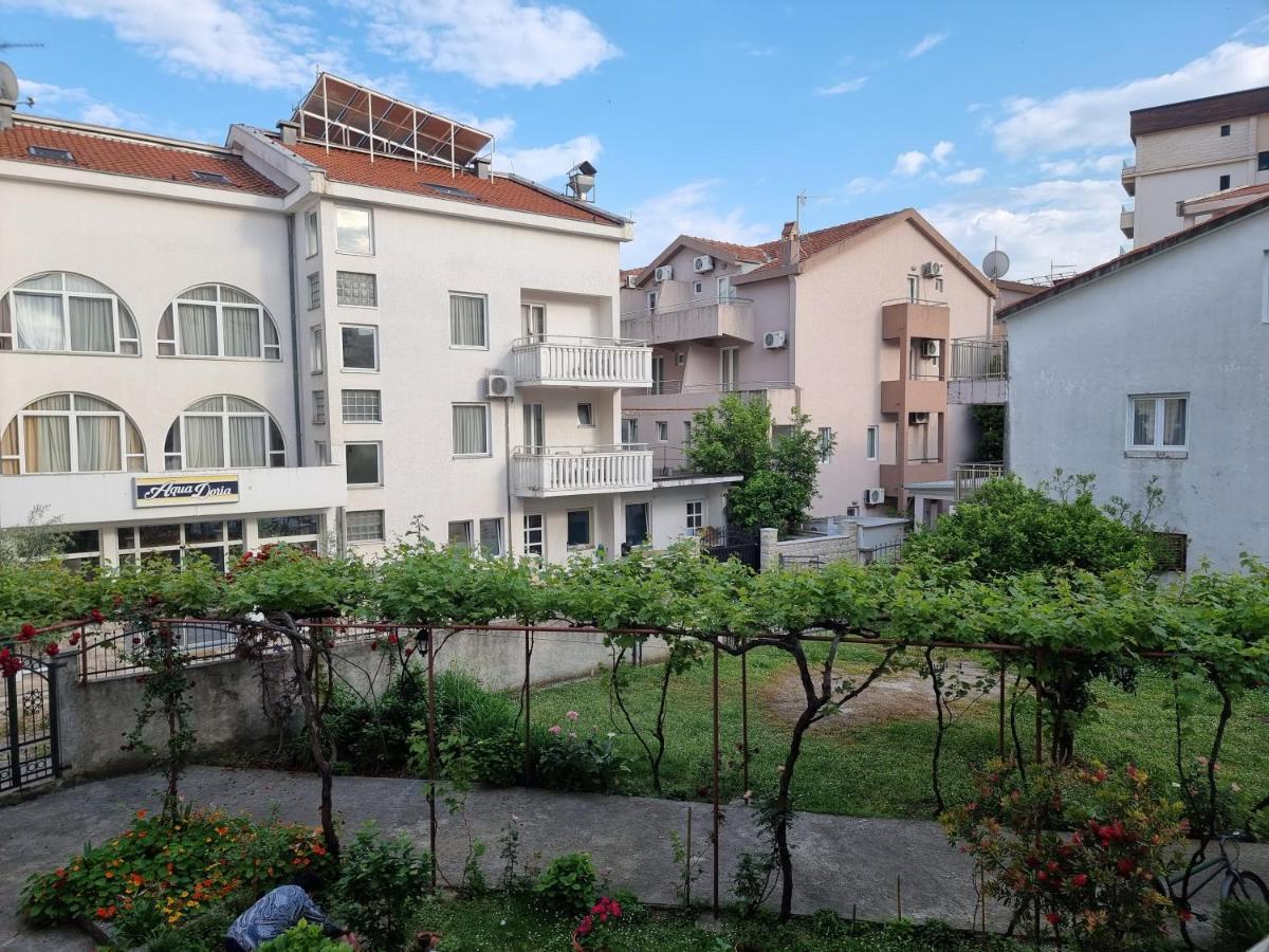 Dom B Apartments بودفا المظهر الخارجي الصورة